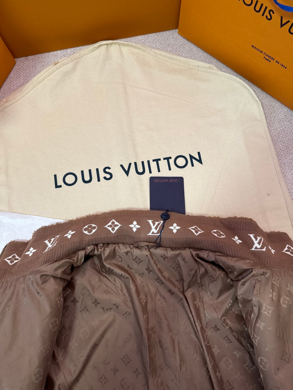 Louis Vuitton Polar