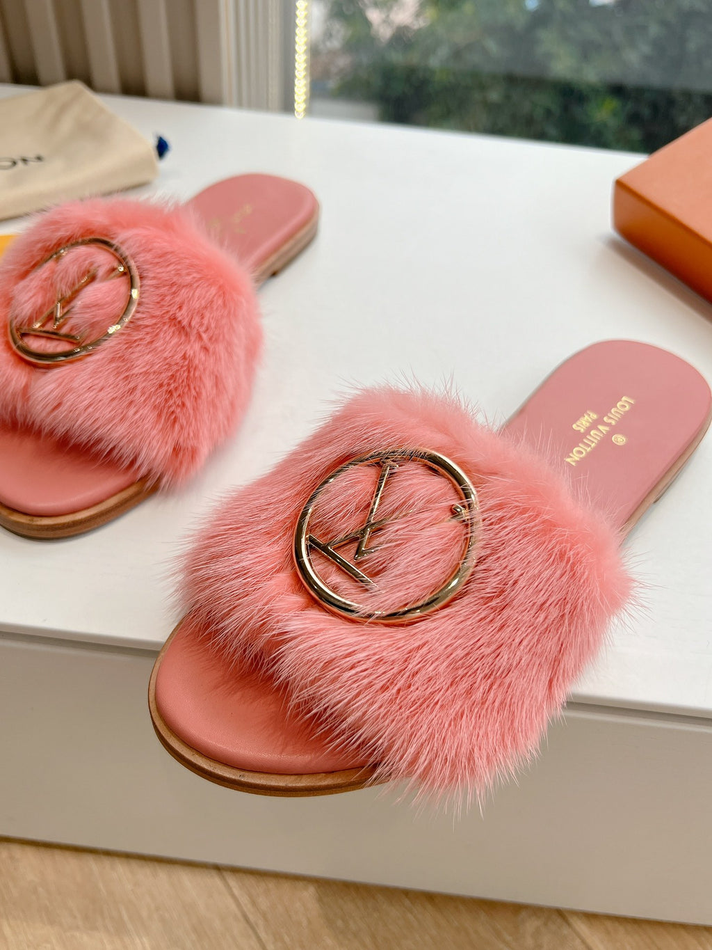 Louis Vuitton Slipper