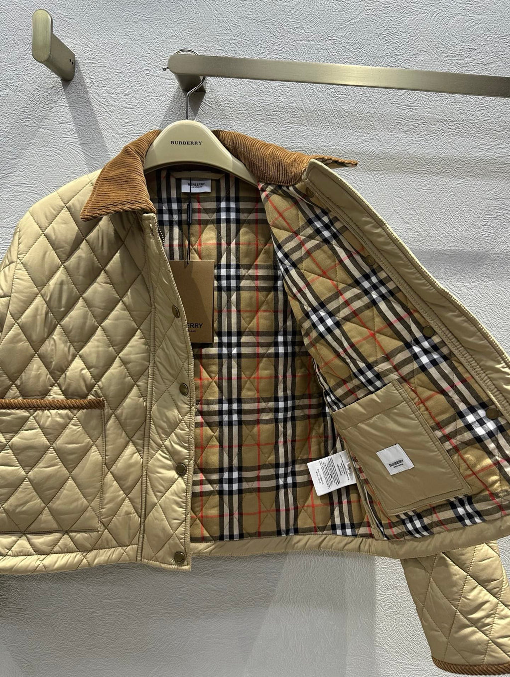 Burberry Mont