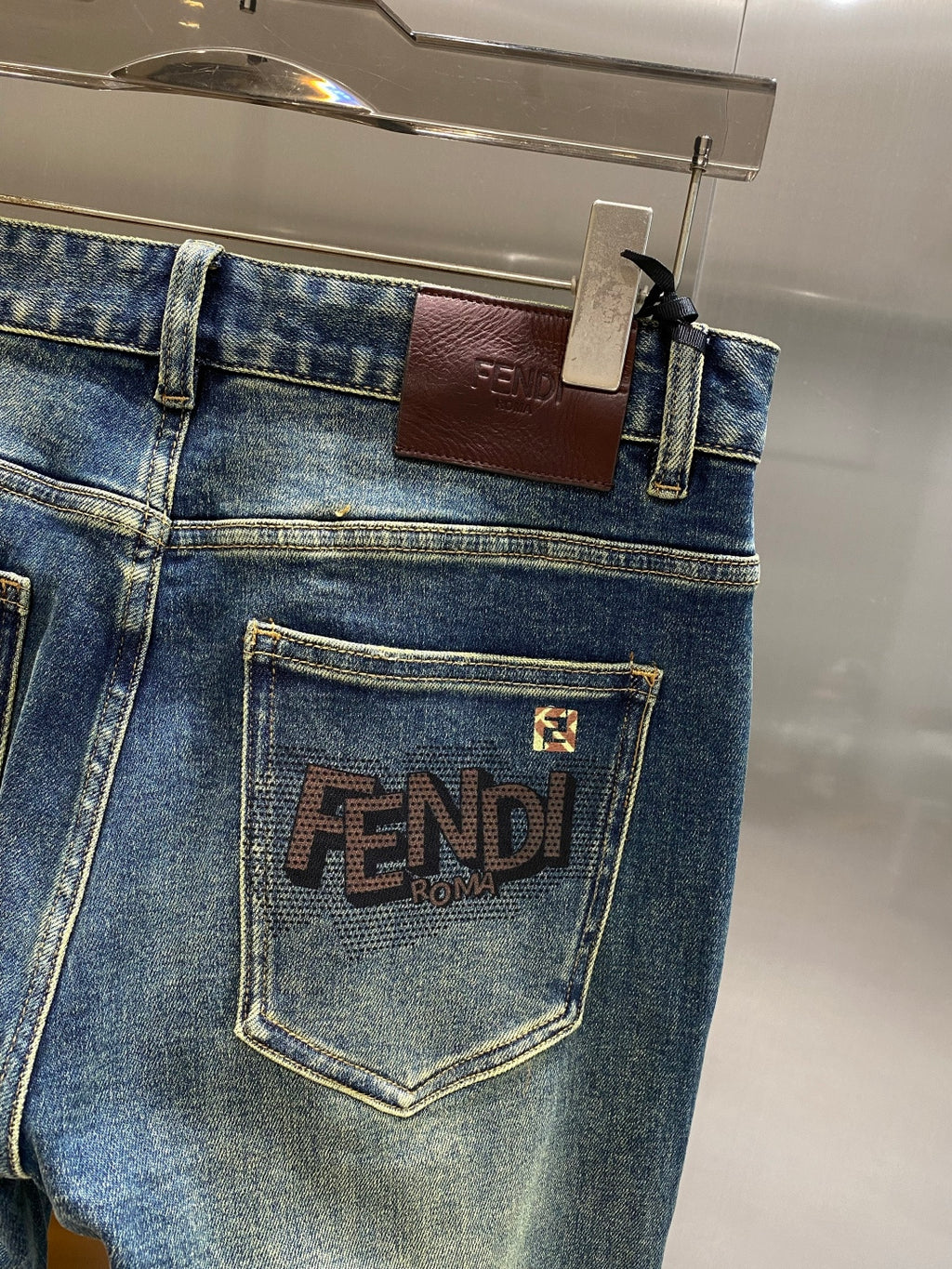 Fendi Kot