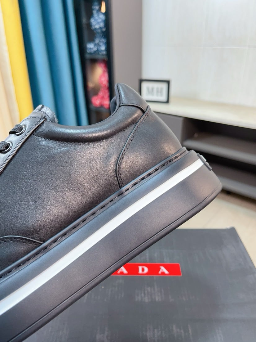 Prada Sneaker