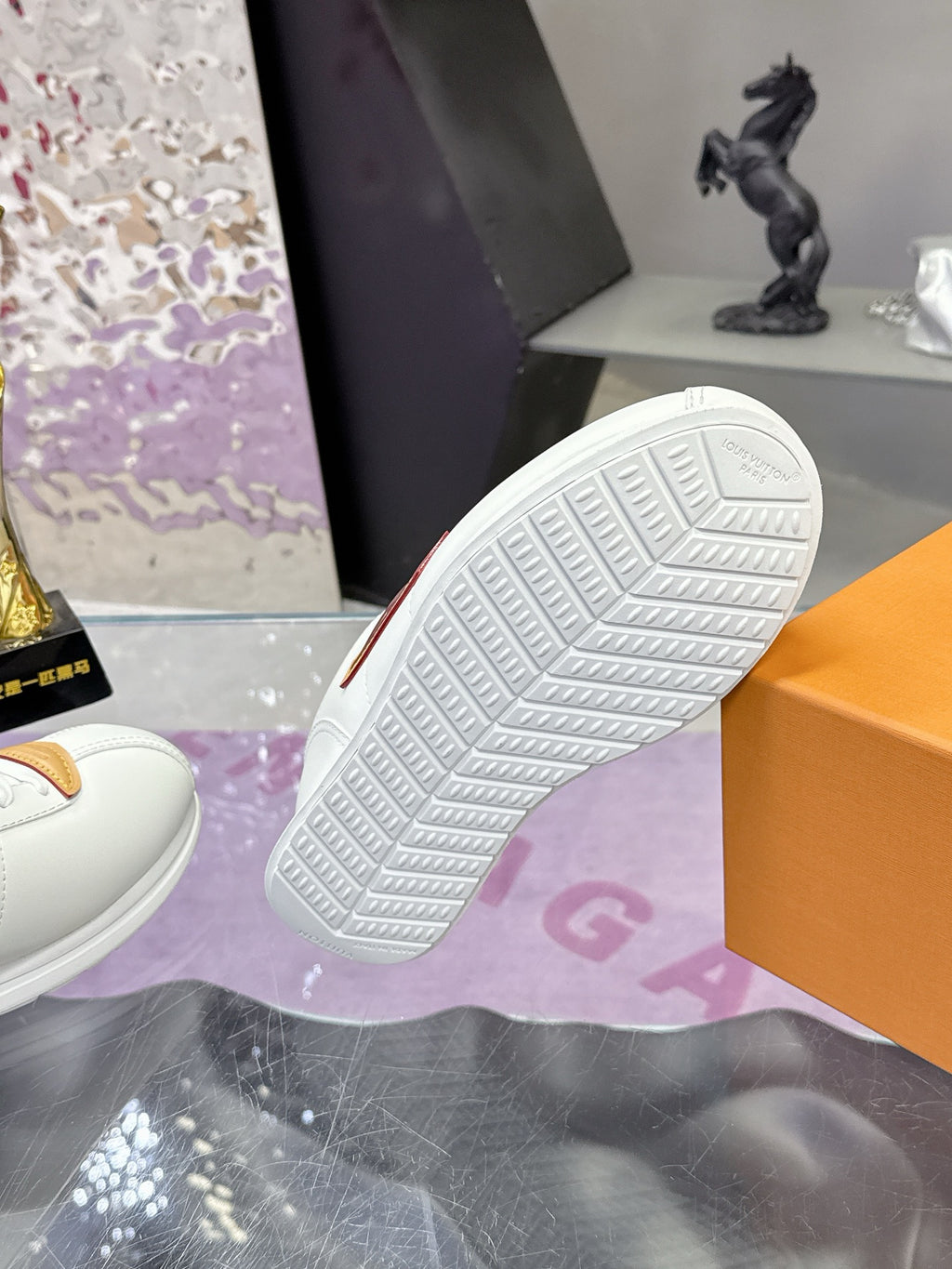 Louis Vuitton Sneaker