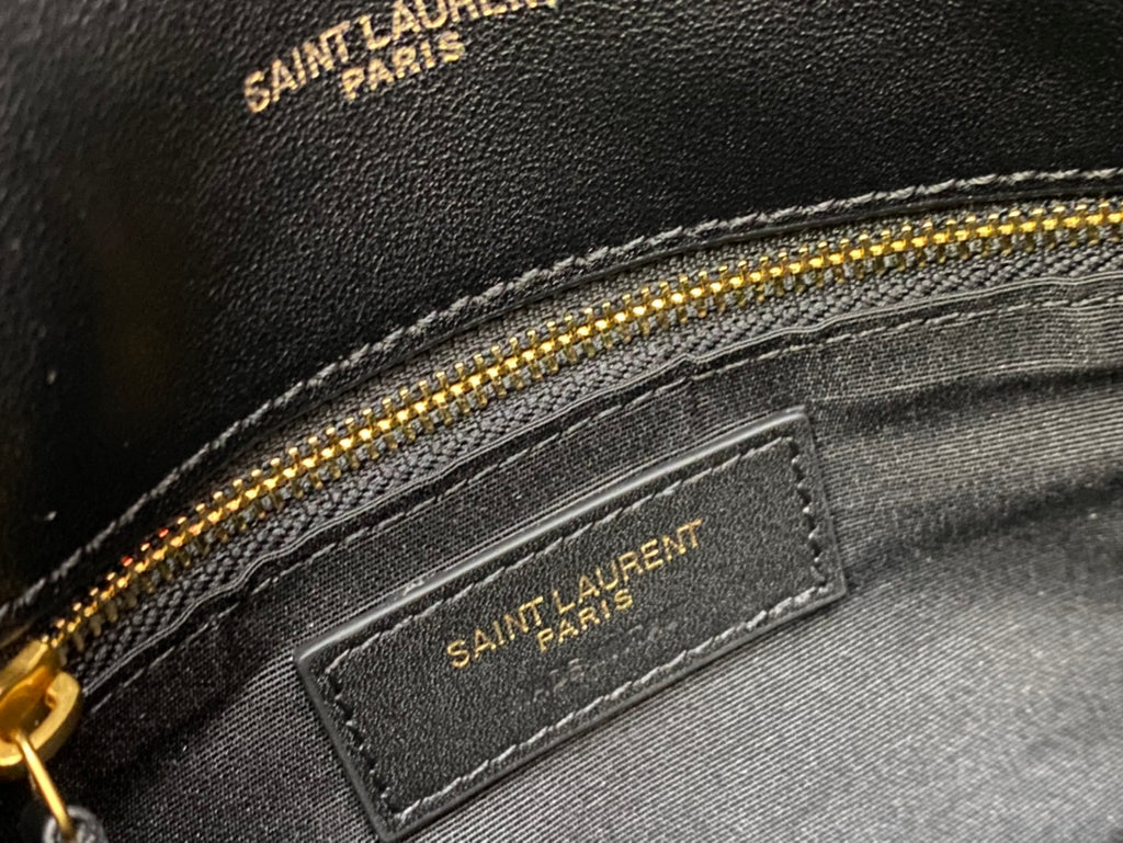 Saint Laurent Paris Bag
