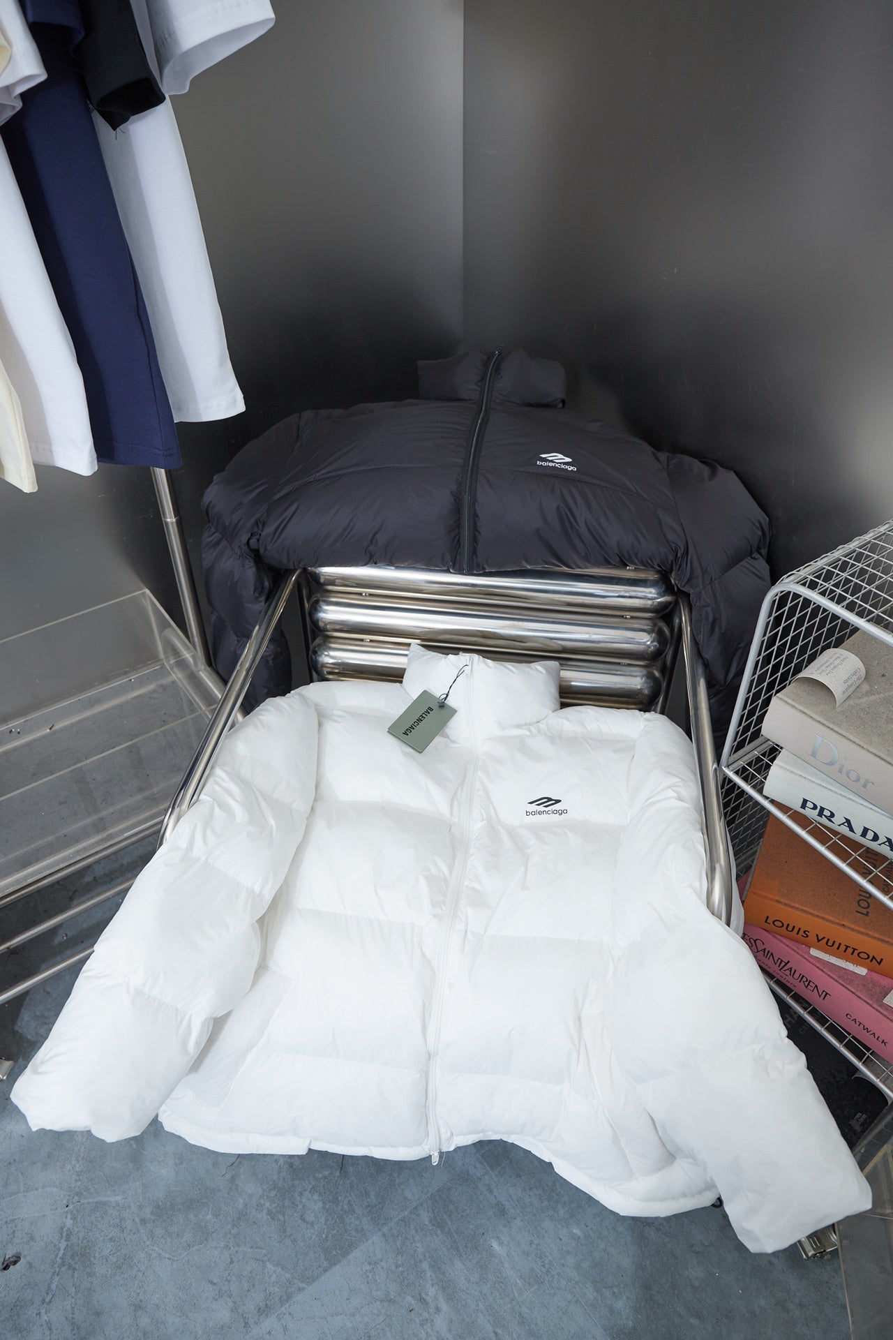 Balenciaga Mont Unisex