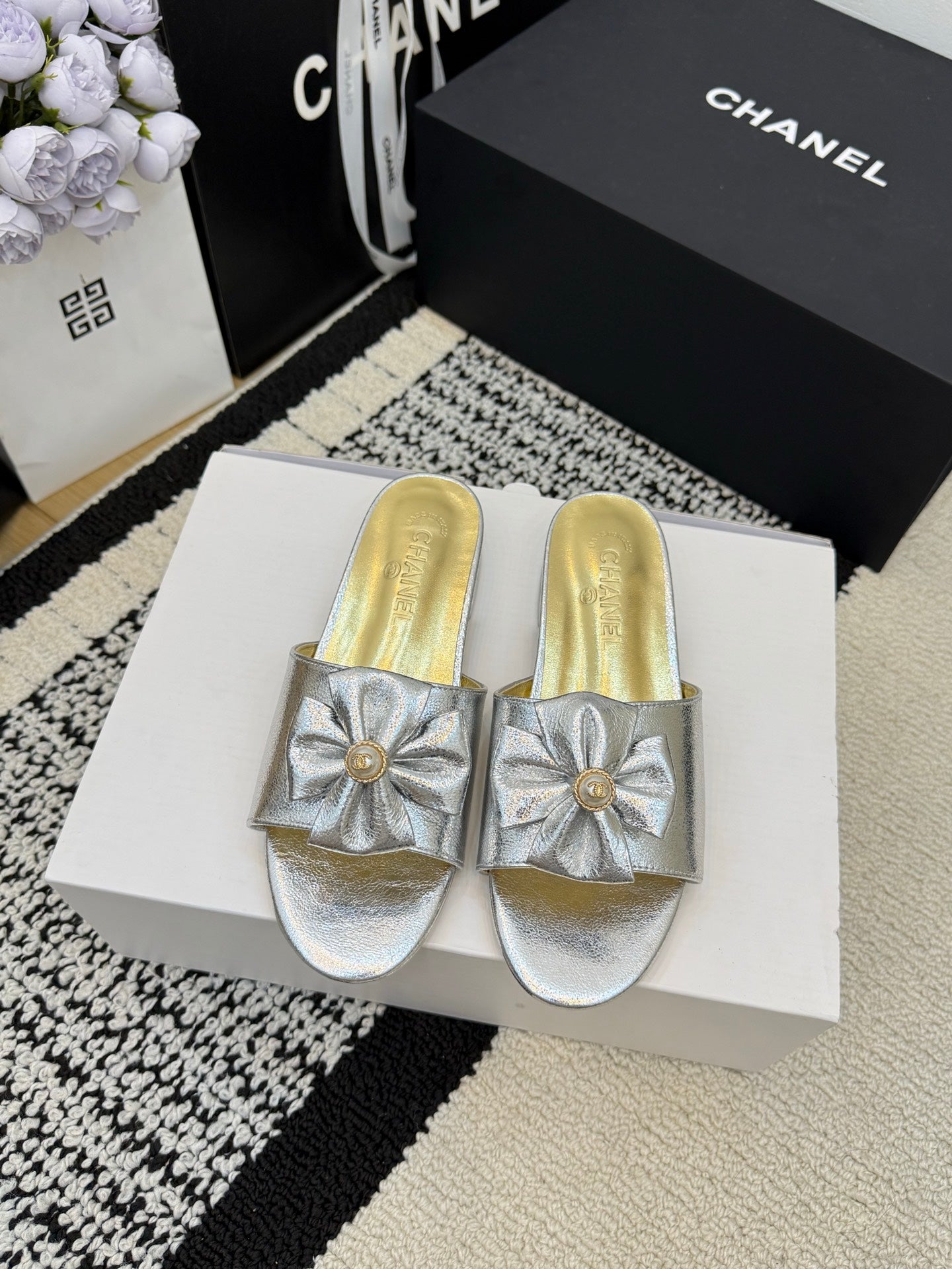 Chanel Slipper