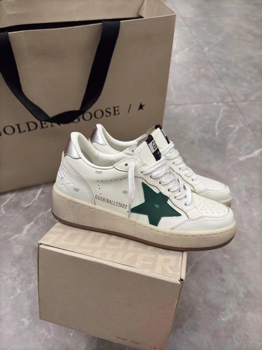 Golden Goose Ballstar2