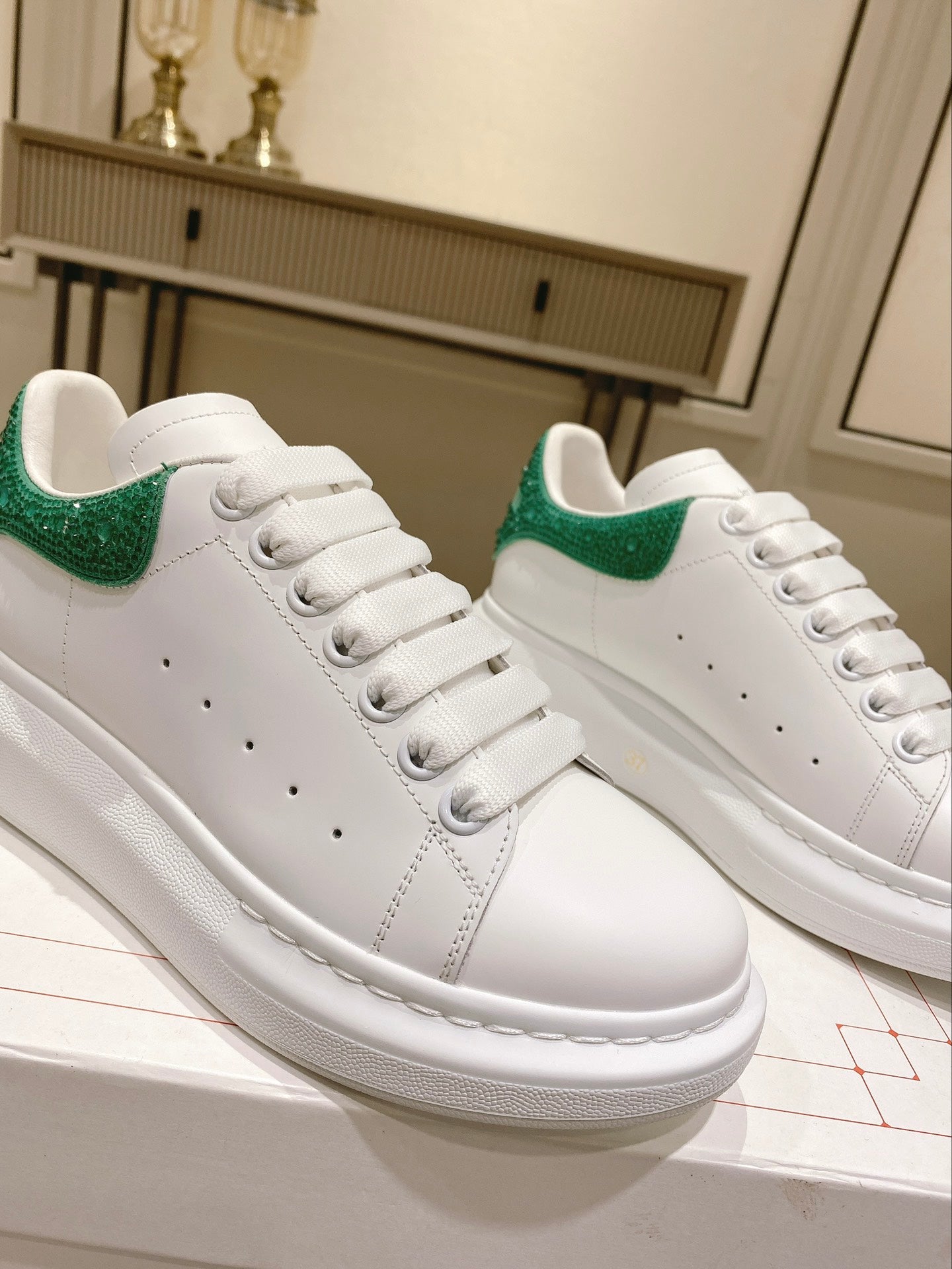 Alexander McQueen Sneaker