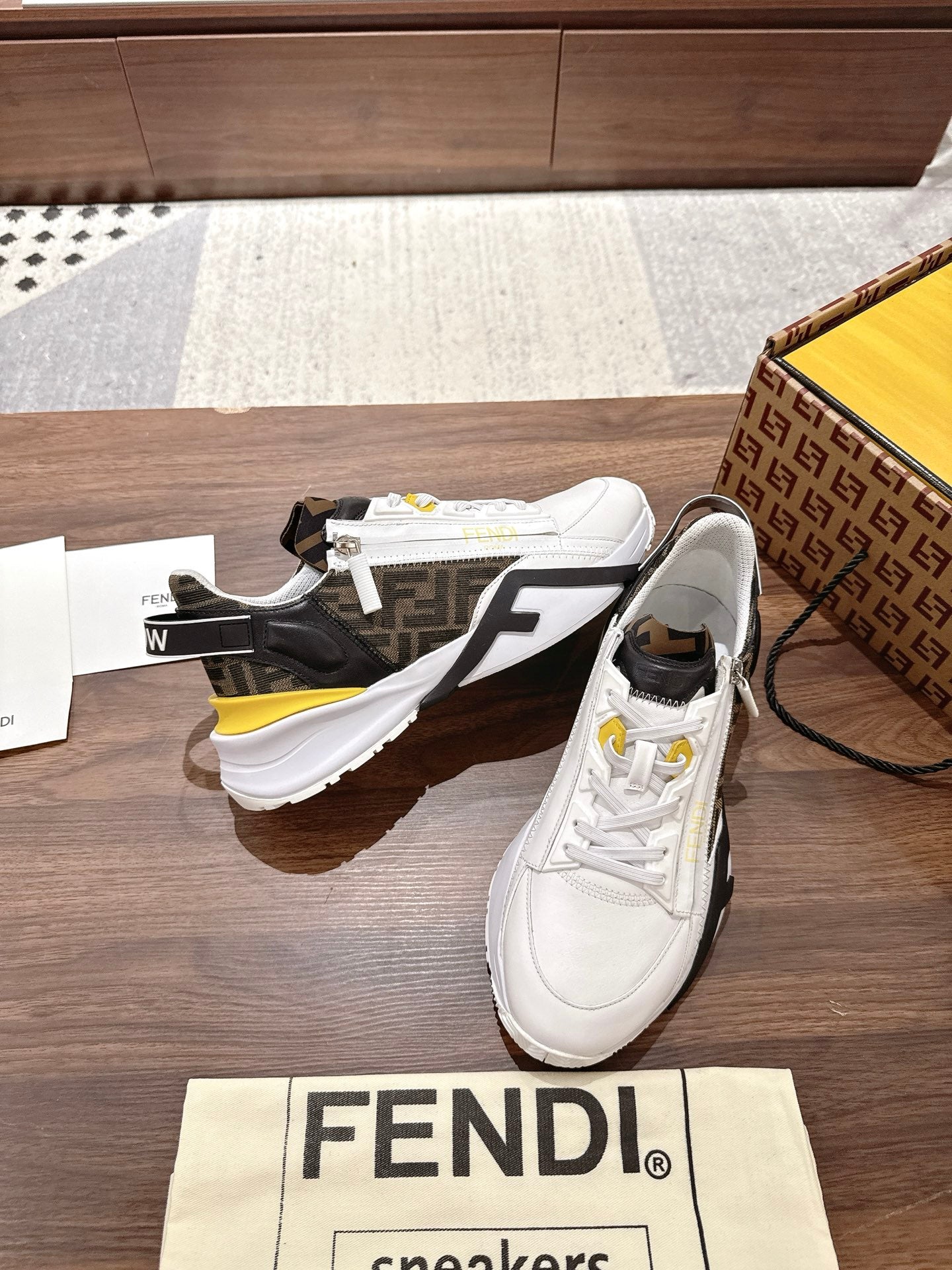Fendi Sneaker