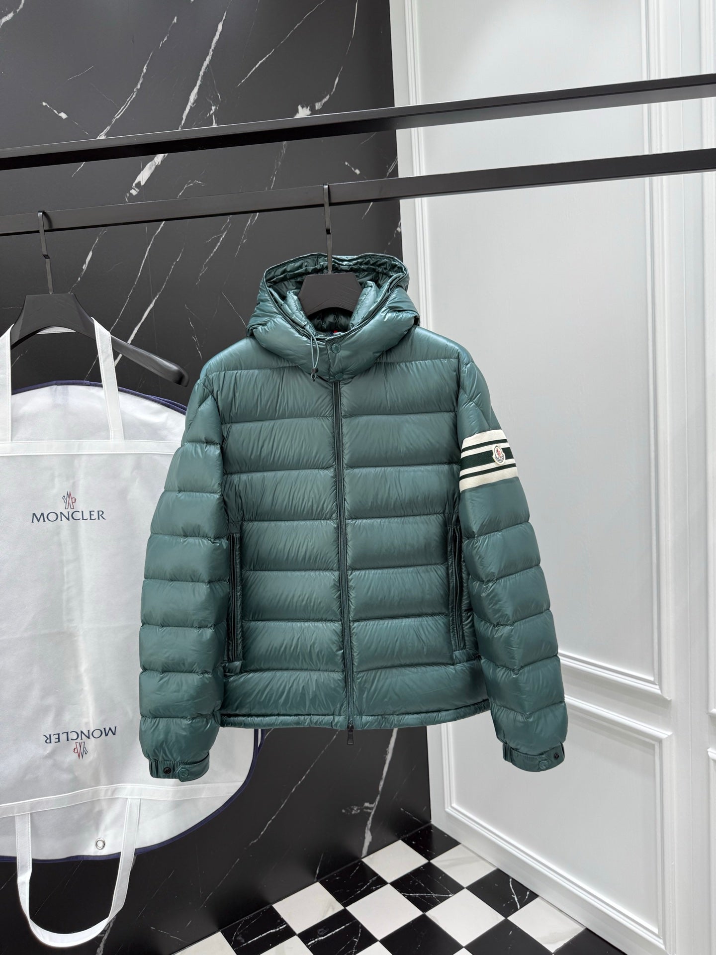 Moncler Mont