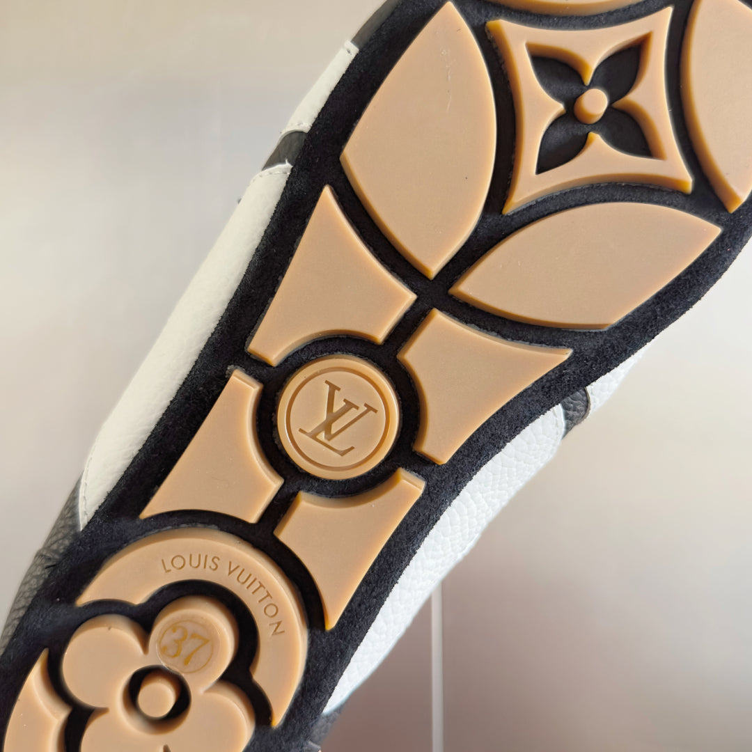 Louis Vuitton Sneaker