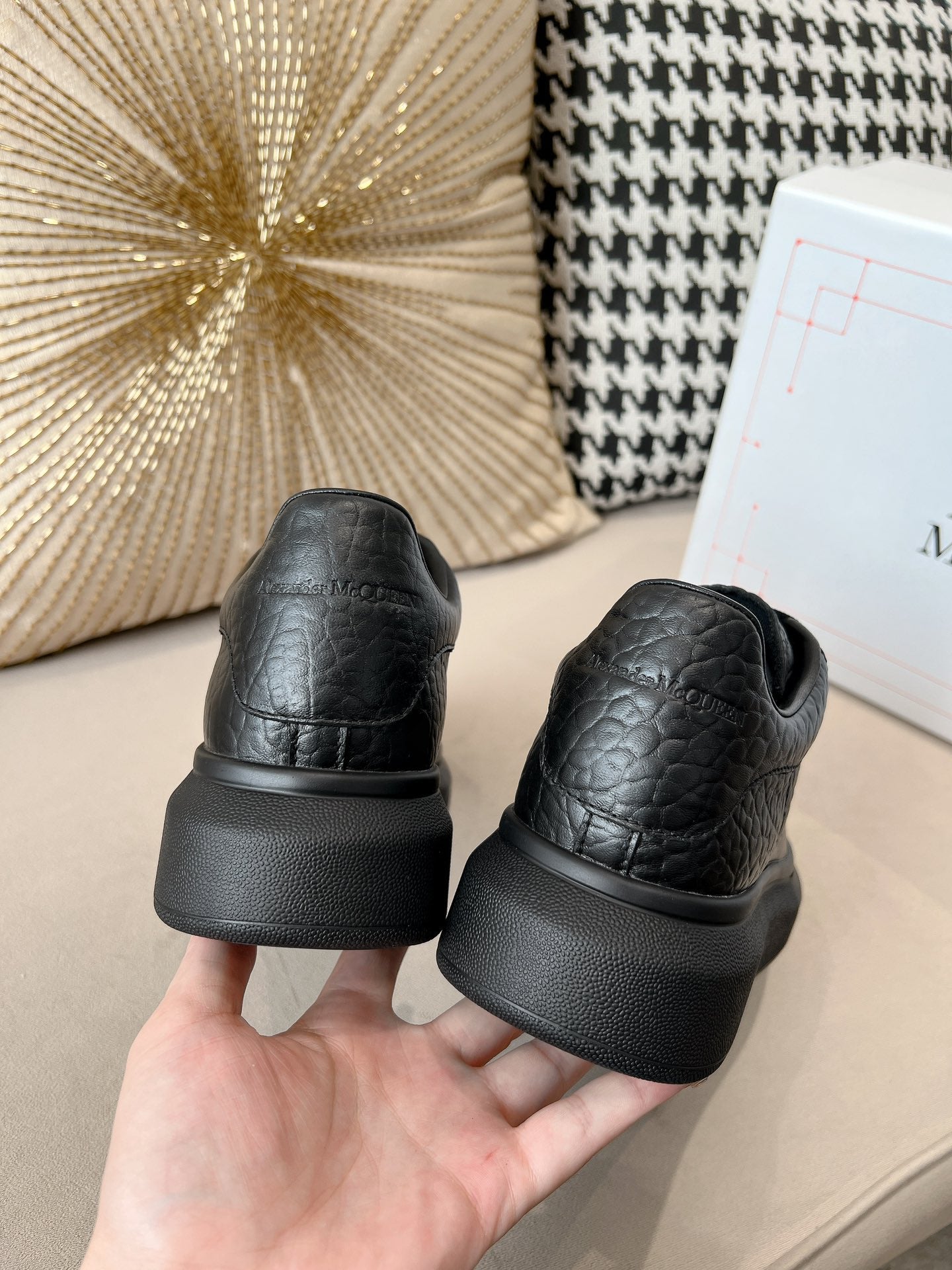 Alexander McQueen Sneaker