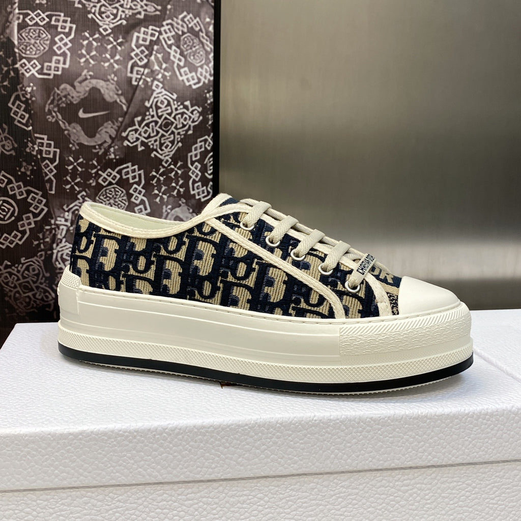 Dior Sneaker