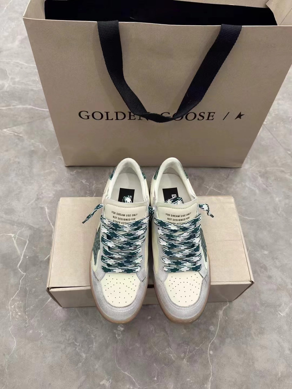 Golden Goose Ballstar