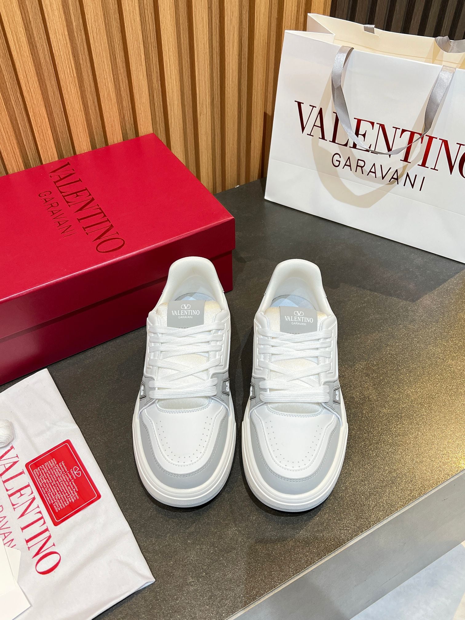 Valentino Sneaker