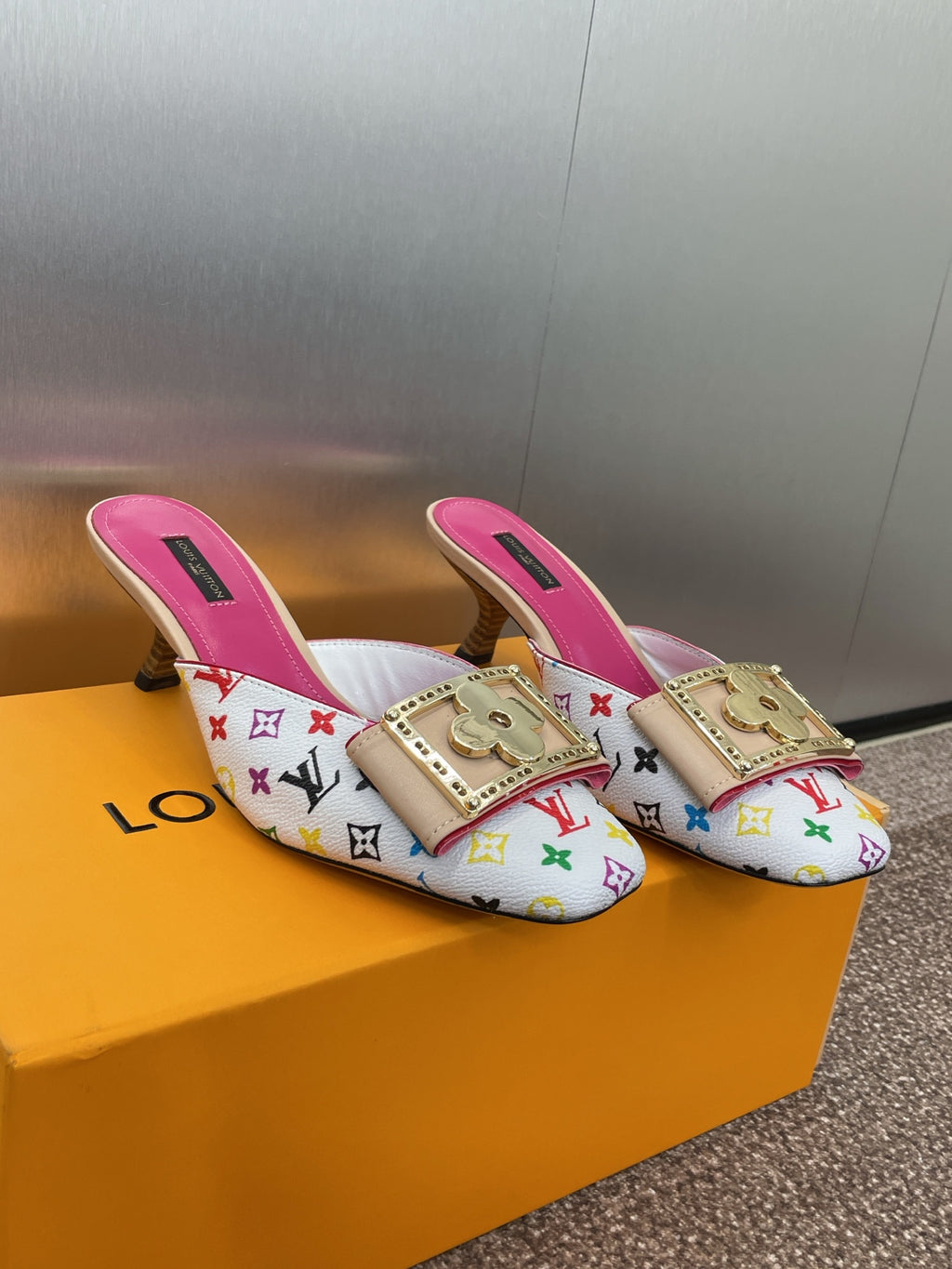 Louis Vuitton Topuklu