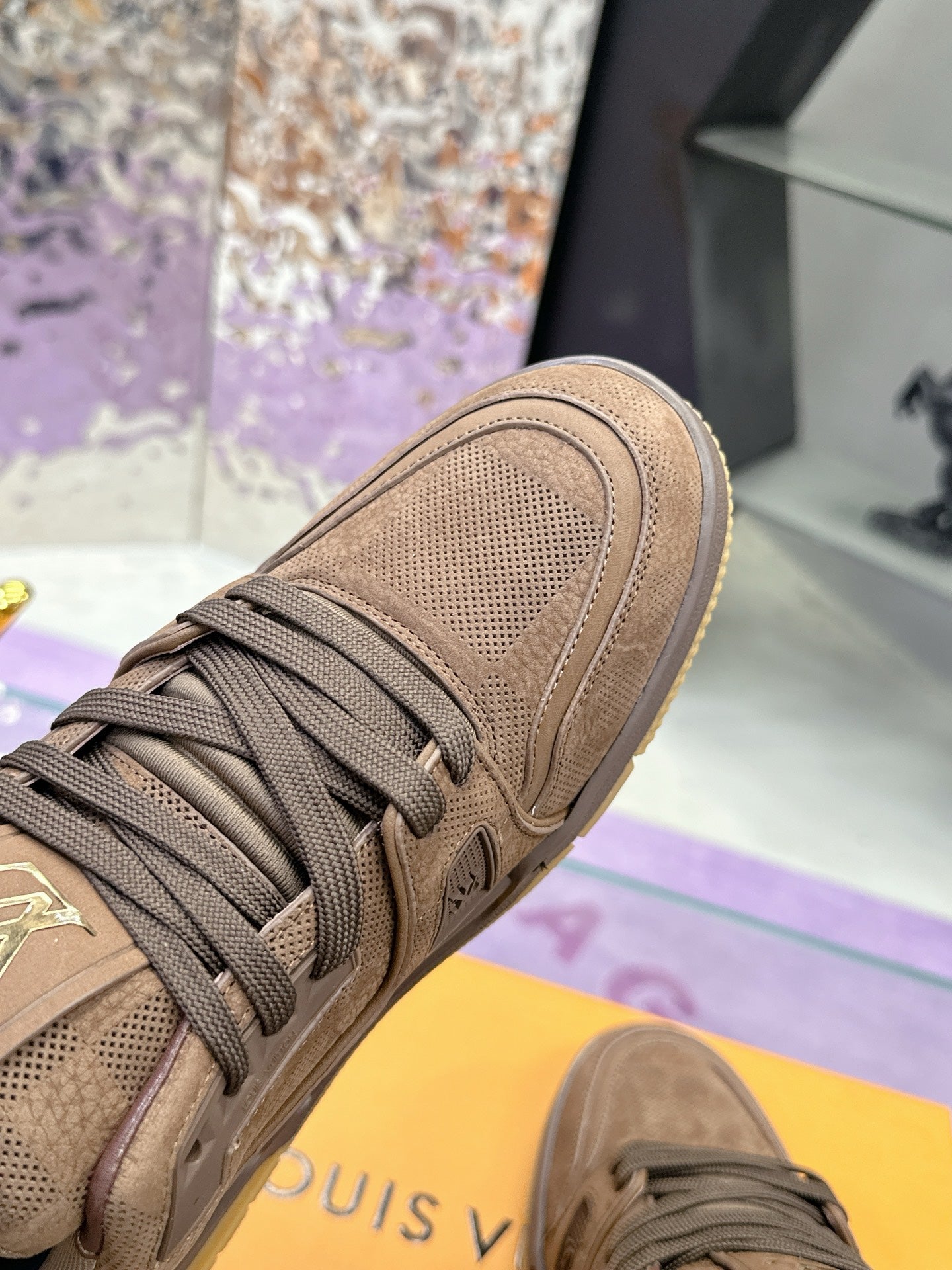 Louis Vuitton Sneaker