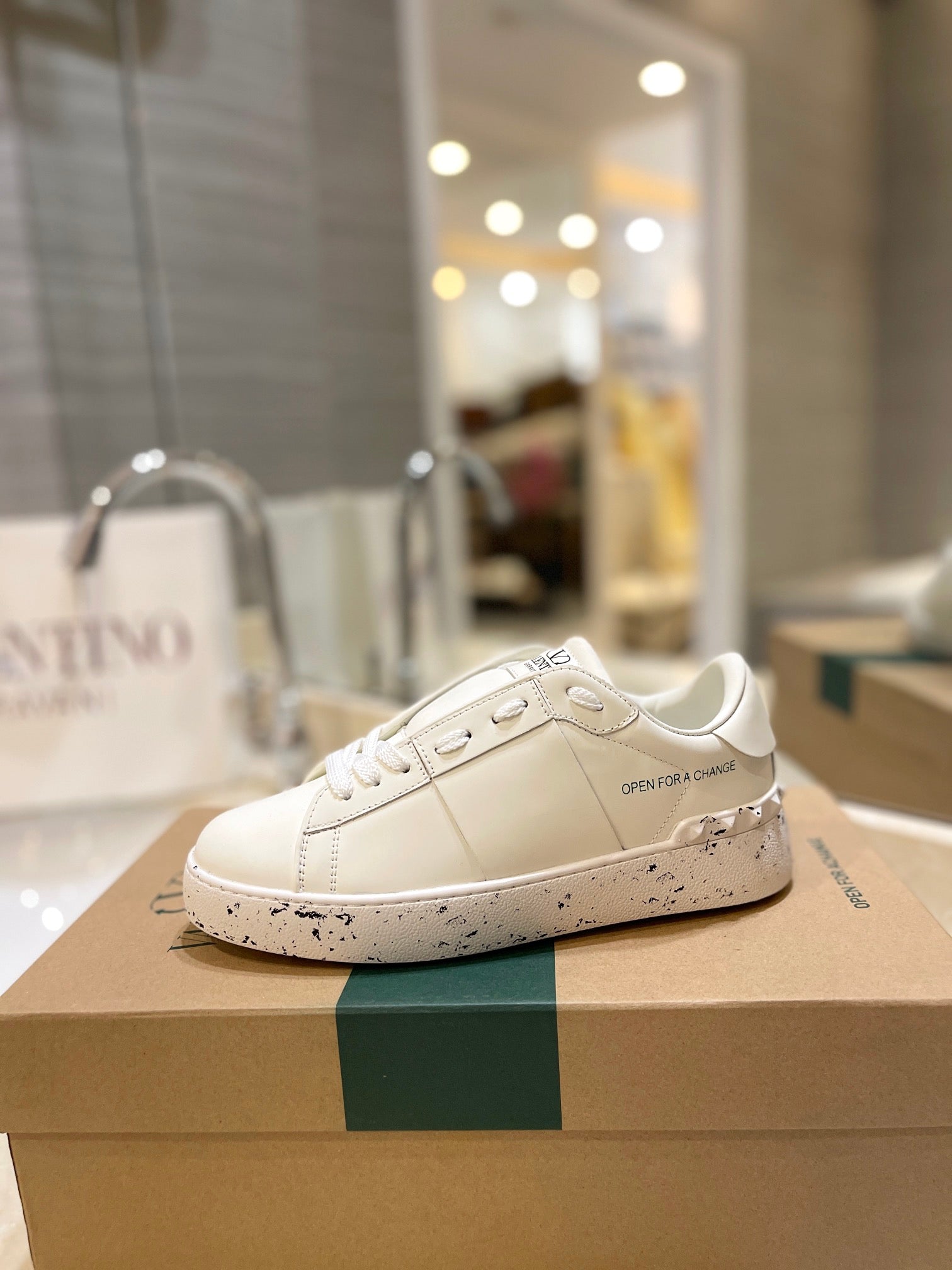 Valentino Sneaker