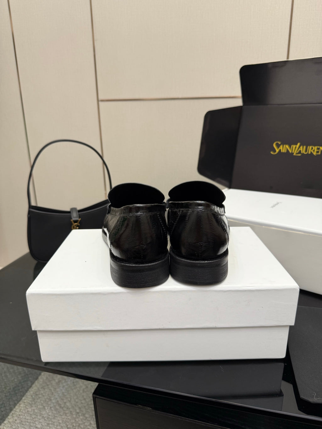 Yves Saint Laurent Loafer