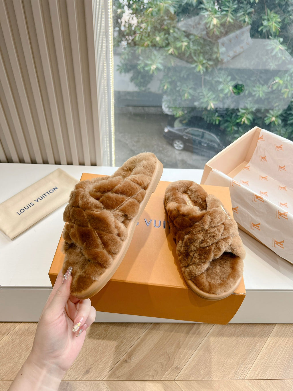 Louis Vuitton Slipper