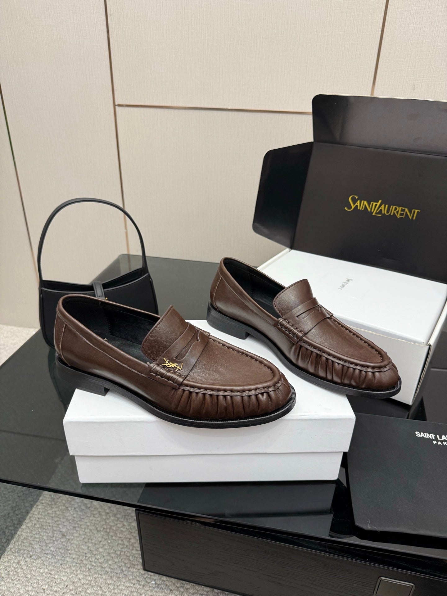 Yves Saint Laurent Loafer