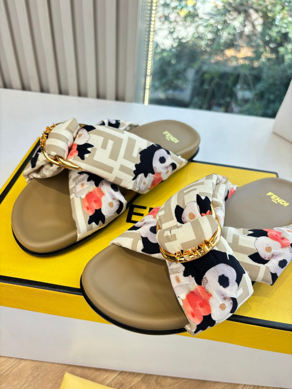 Fendi Slipper