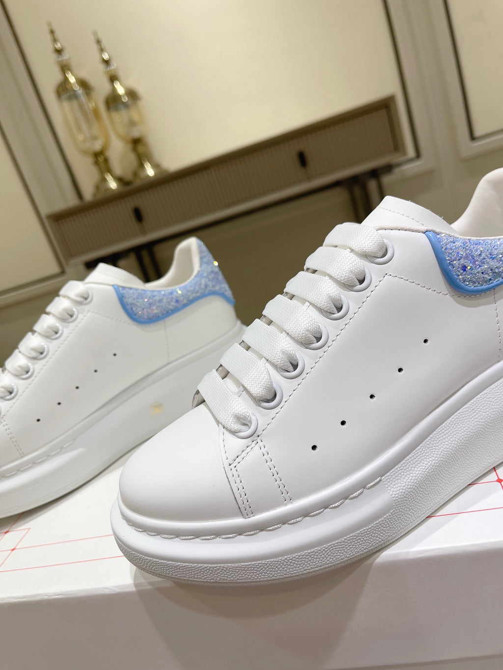 Alexander McQueen Sneaker