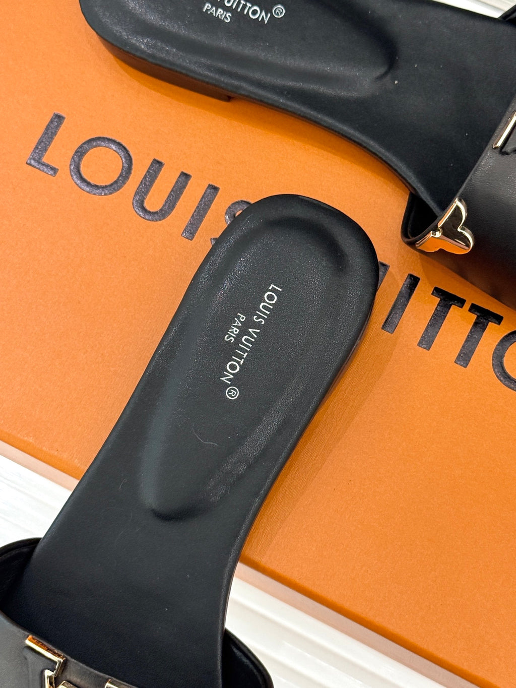 Louis Vuitton Slipper