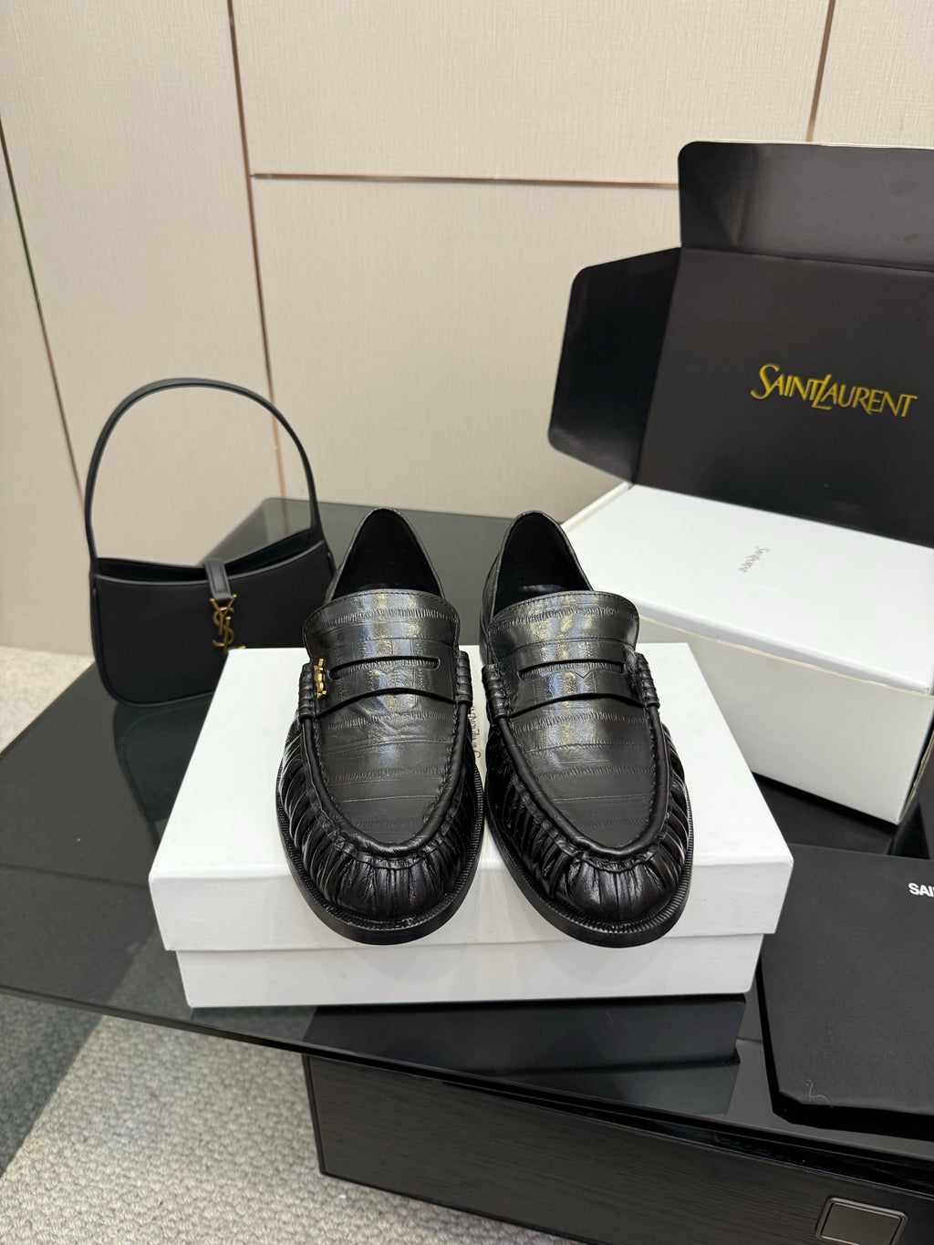 Yves Saint Laurent Loafer