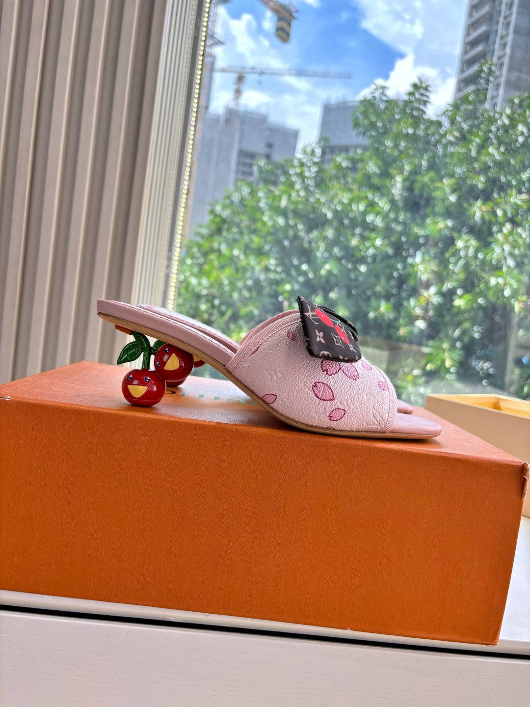 Louis Vuitton Topuklu