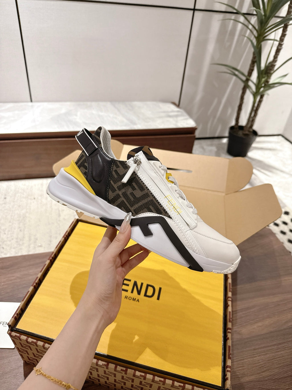 Fendi Sneaker