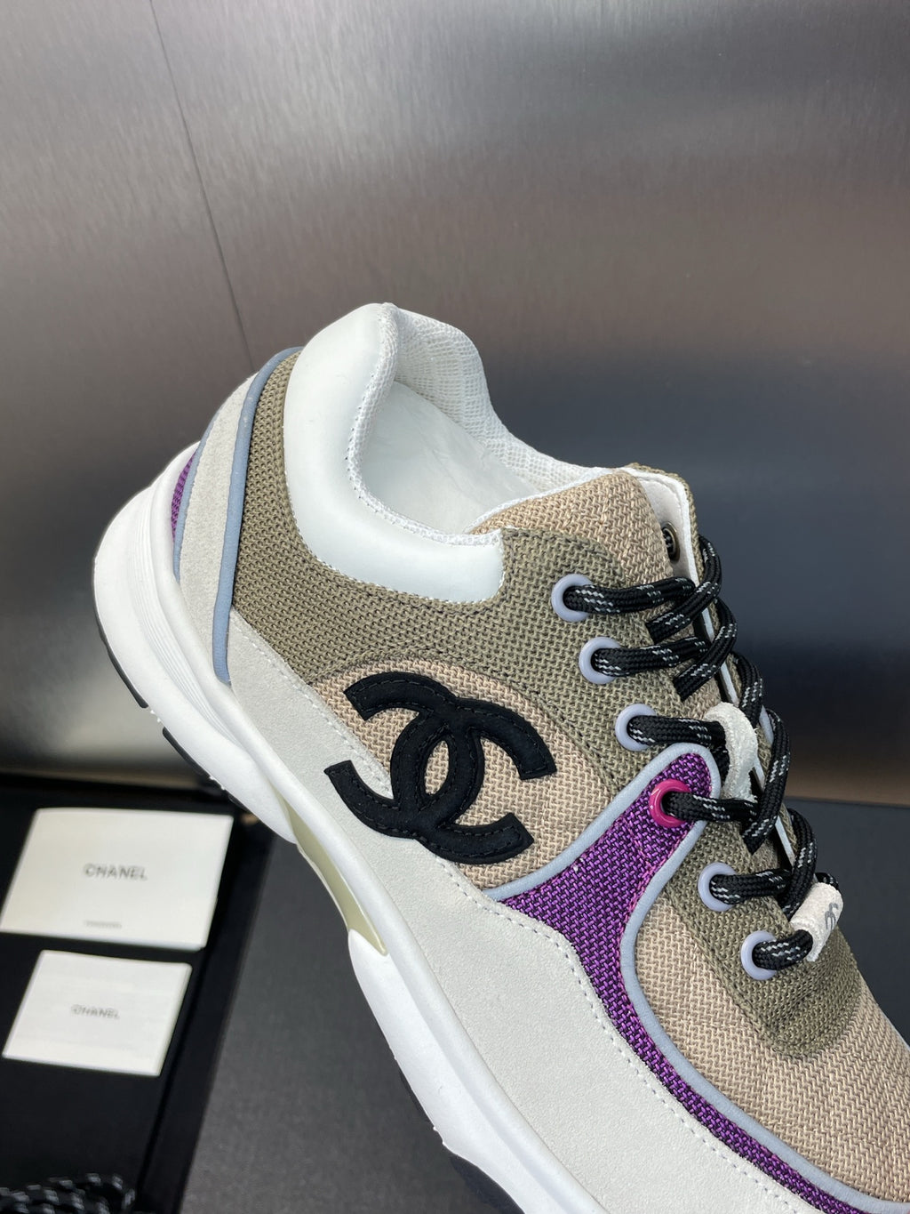 Chanel sneaker
