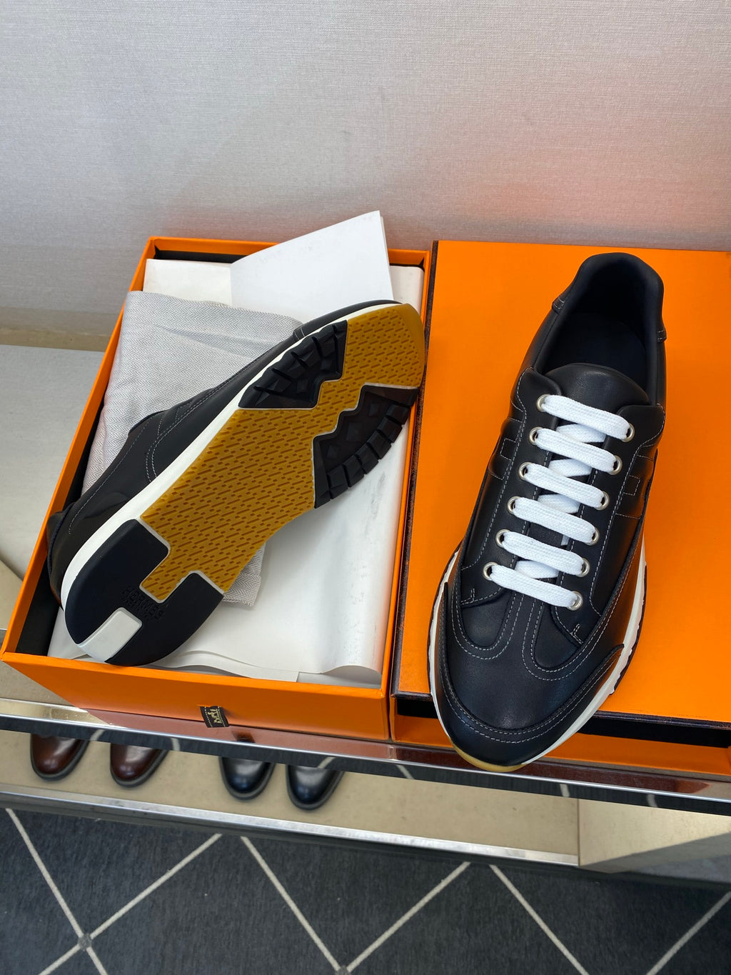 Hermes Sneaker