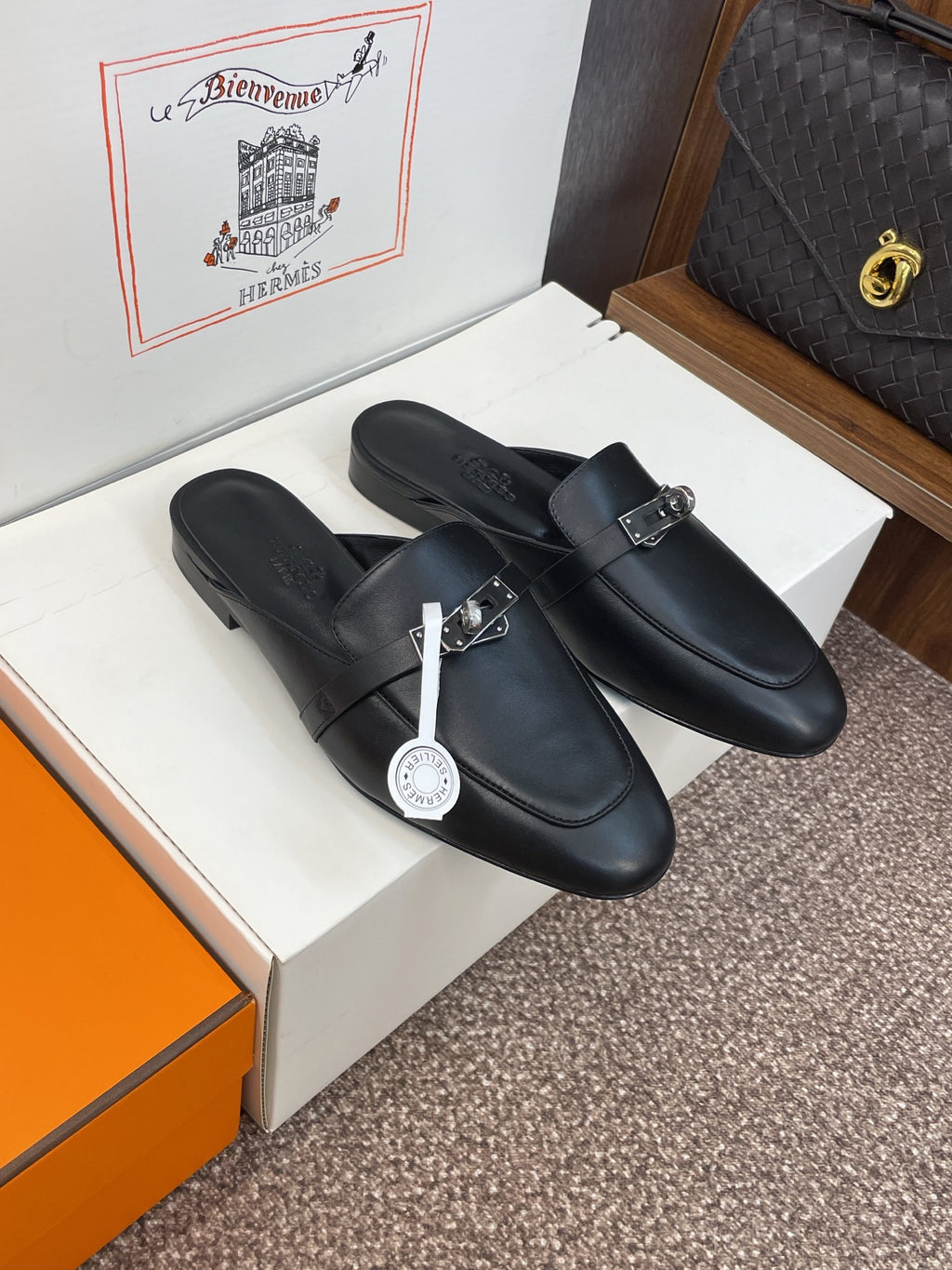 Hermes Slipper