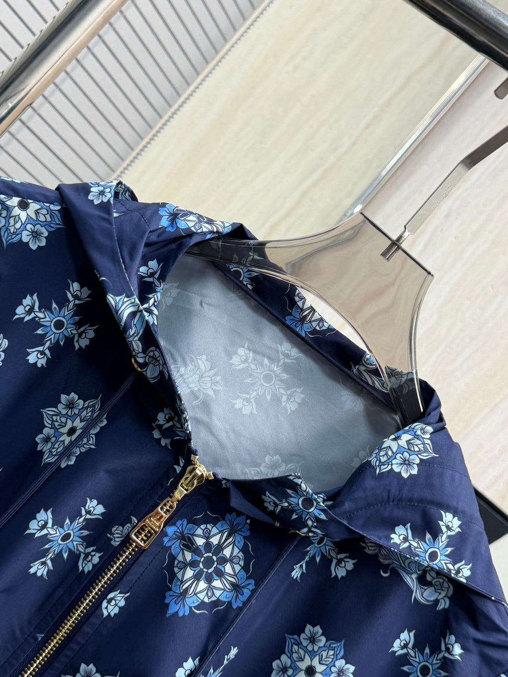 Louis Vuitton İnce Mont