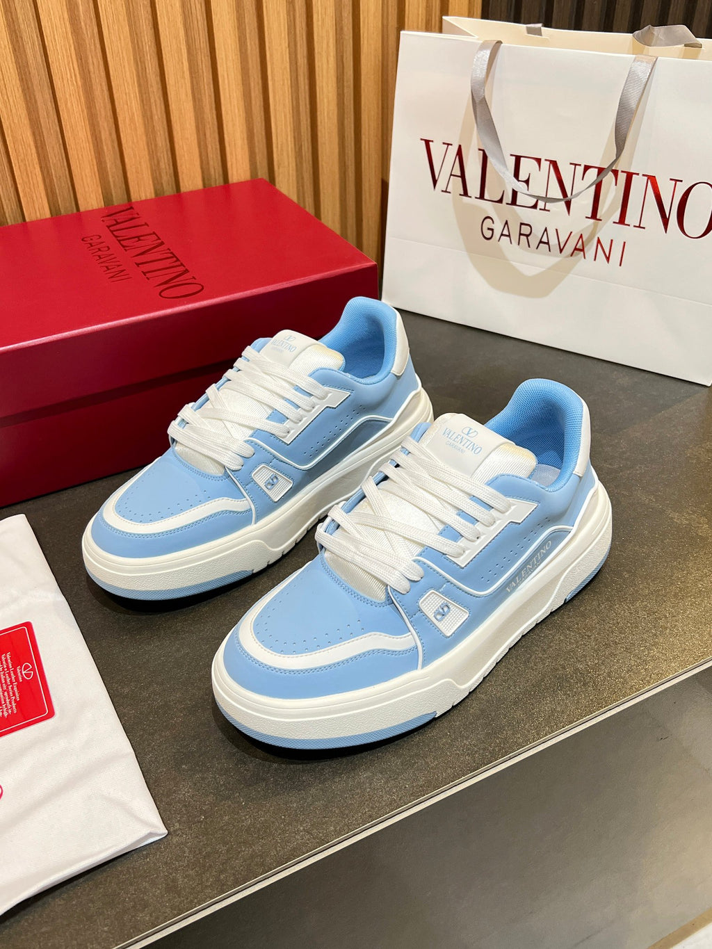 Valentino Sneaker