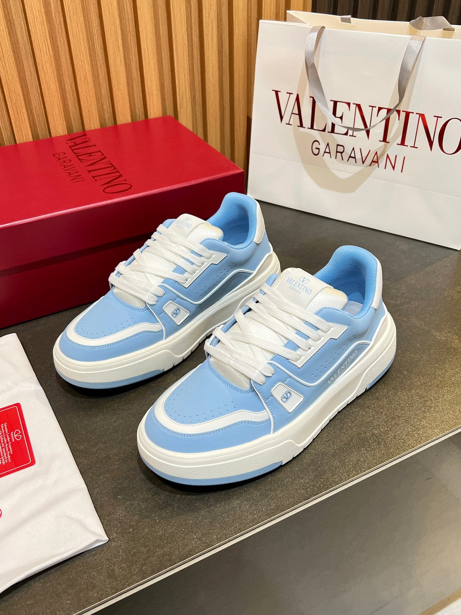 Valentino Sneaker
