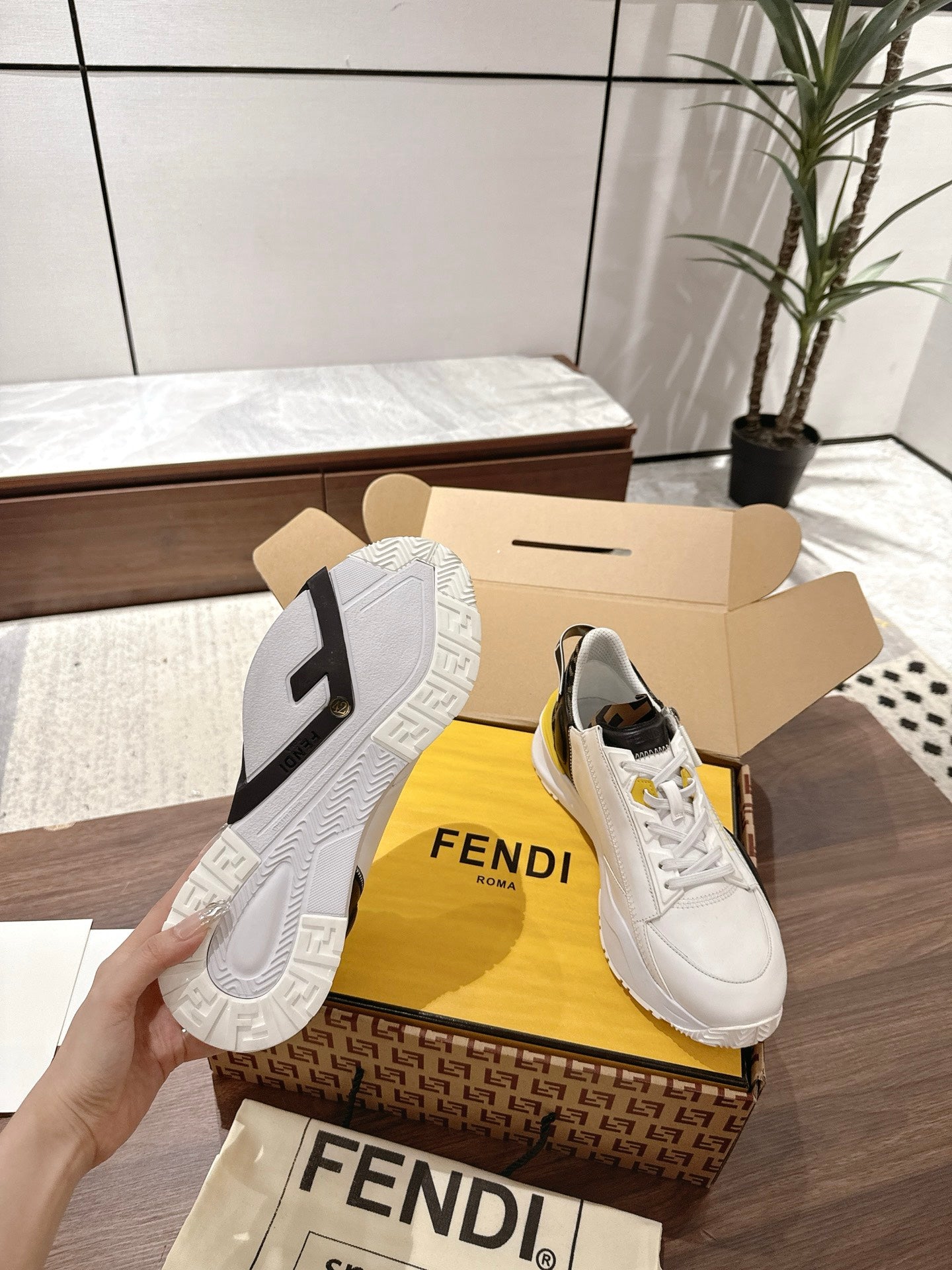Fendi Sneaker