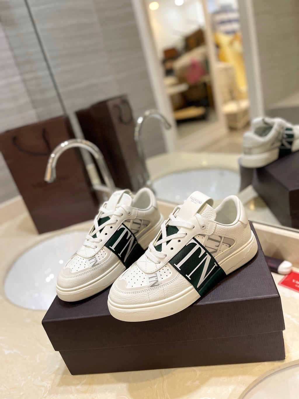 Valentino Sneaker