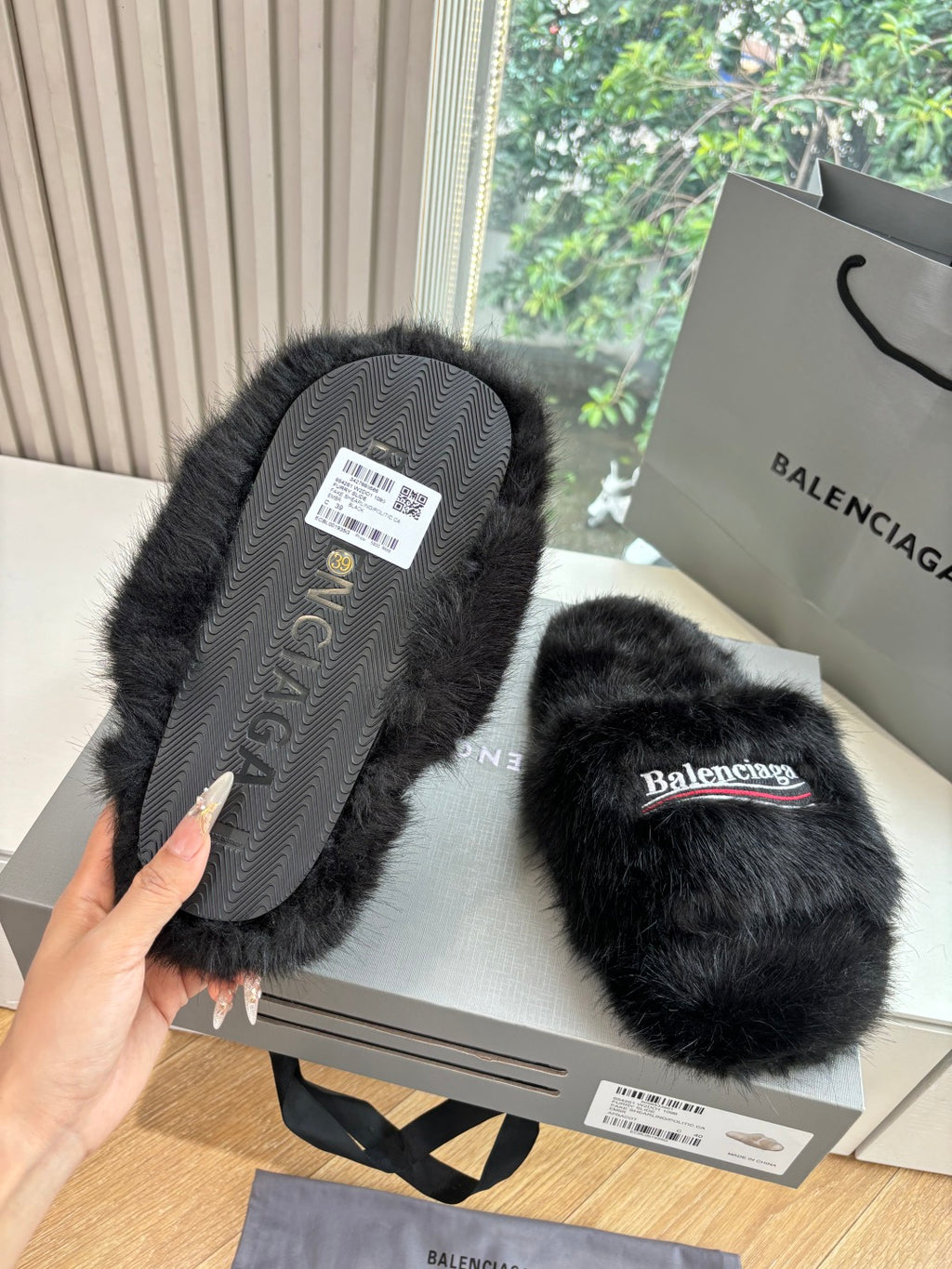 Balenciaga Slipper