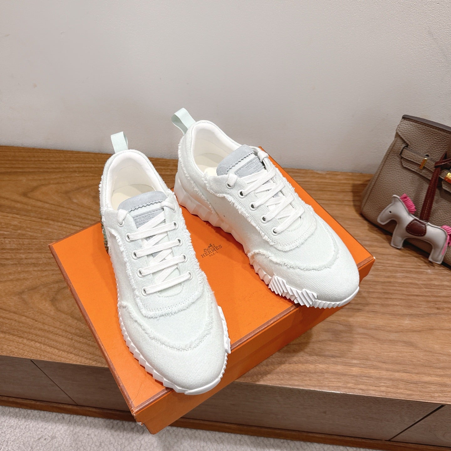 Hermes Sneaker