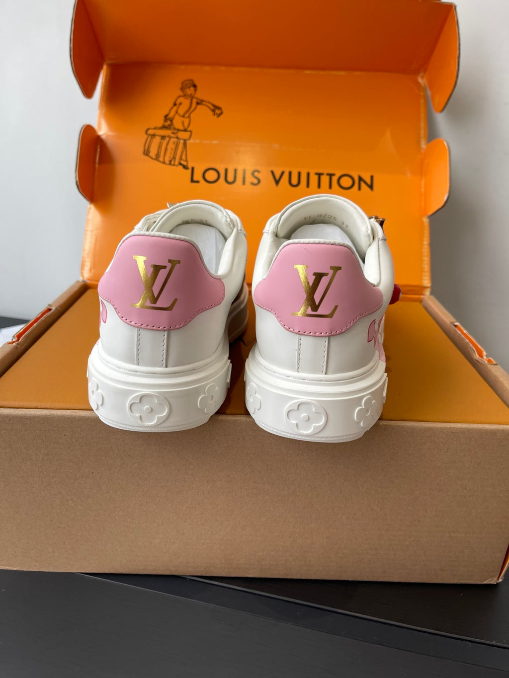 Louis Vuitton Sneaker