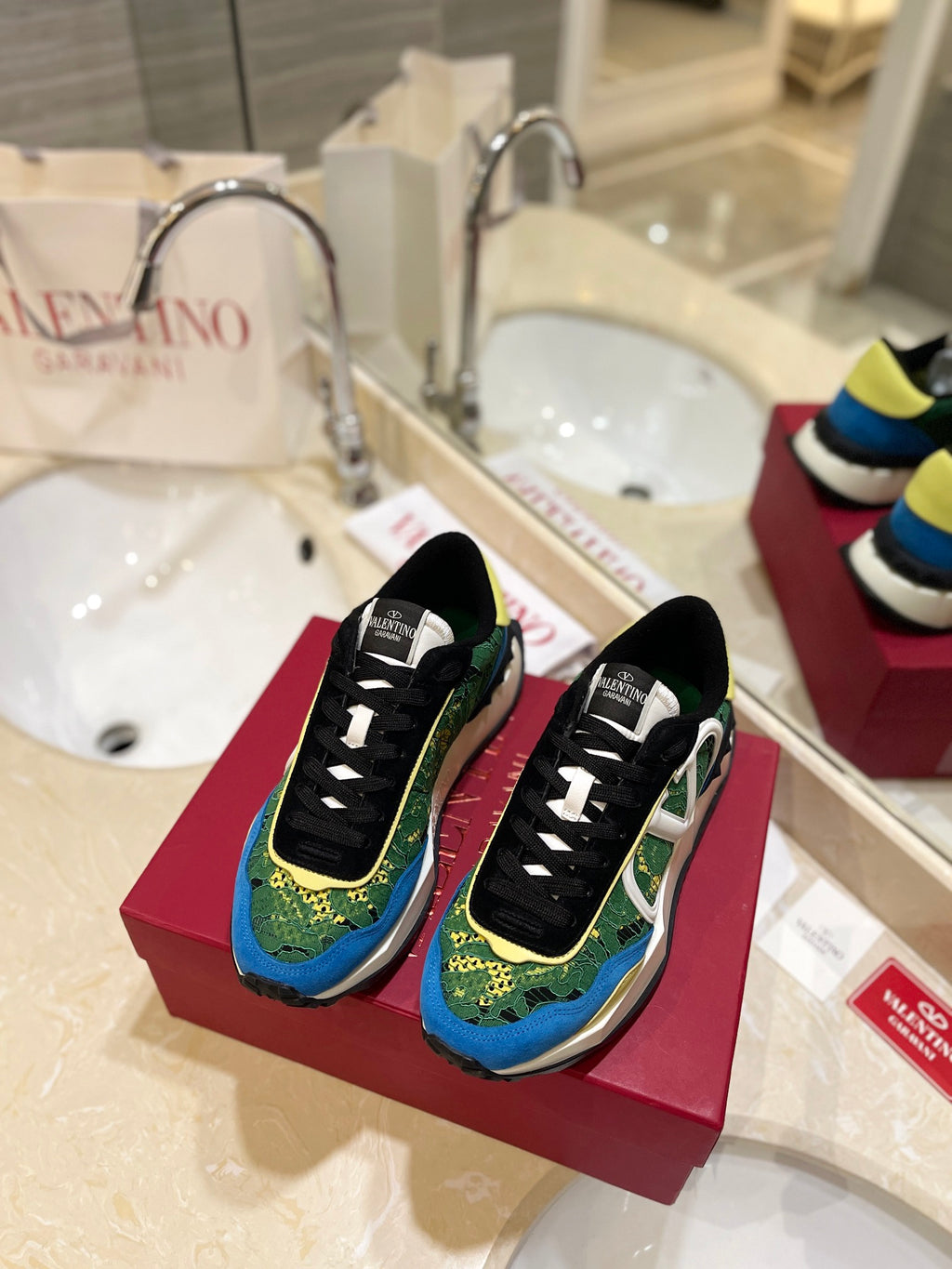 Valentino Sneaker