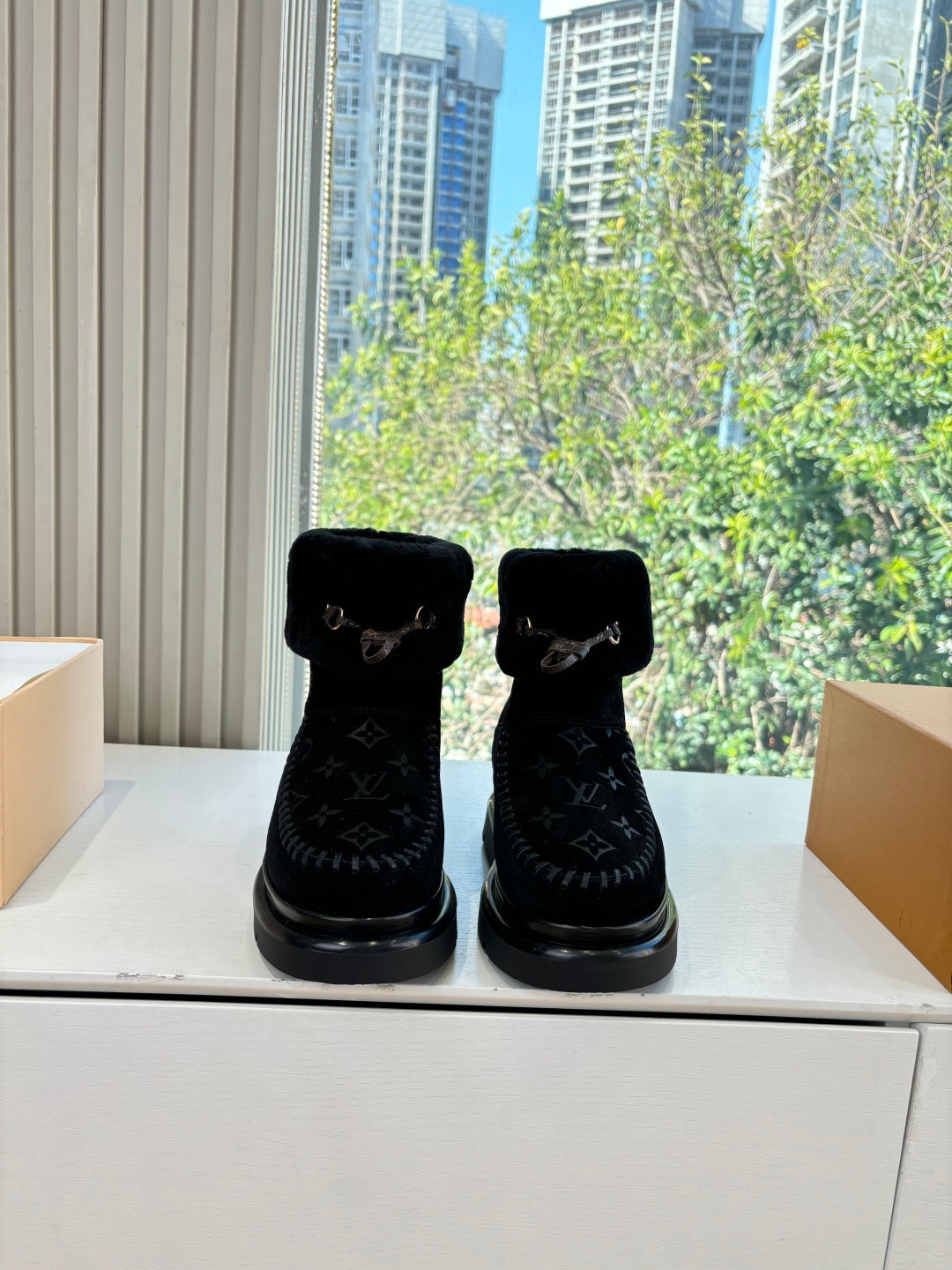 Louis Vuitton Bot