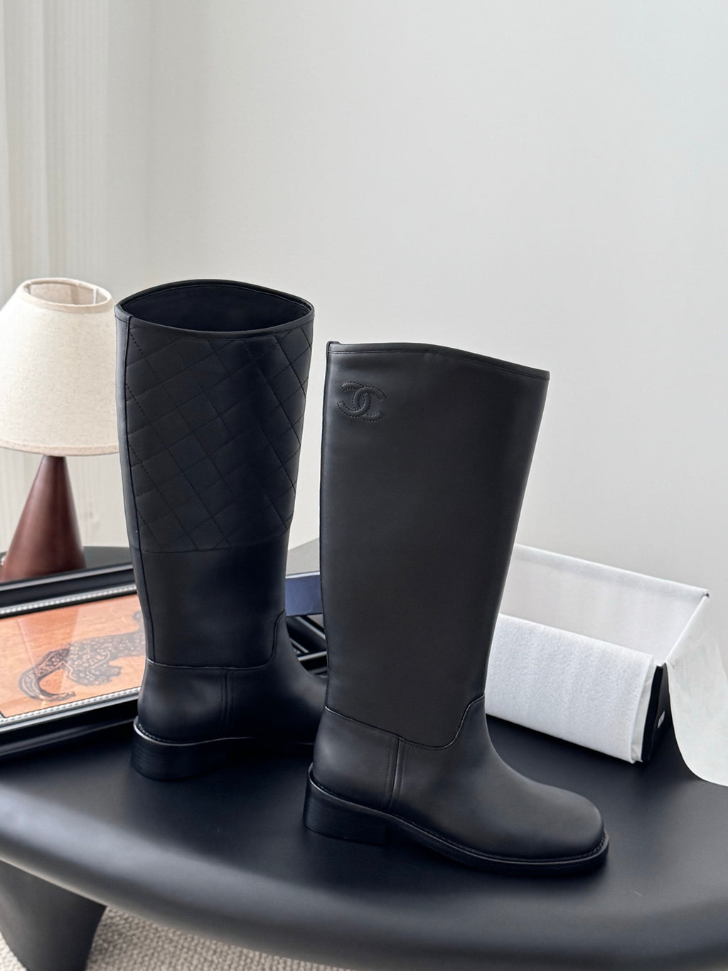 Chanel Deri Çizme
