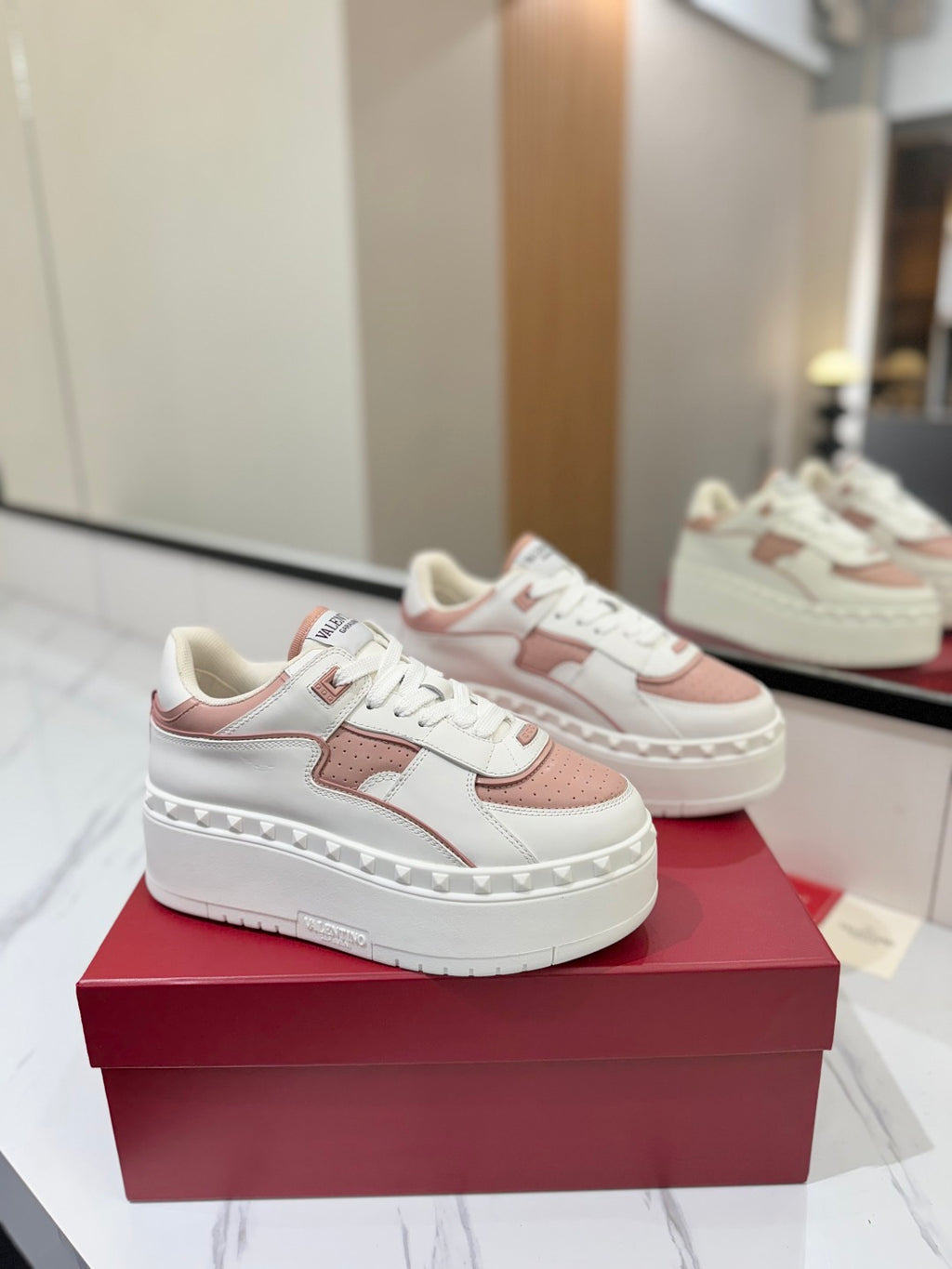 Valentino Sneaker