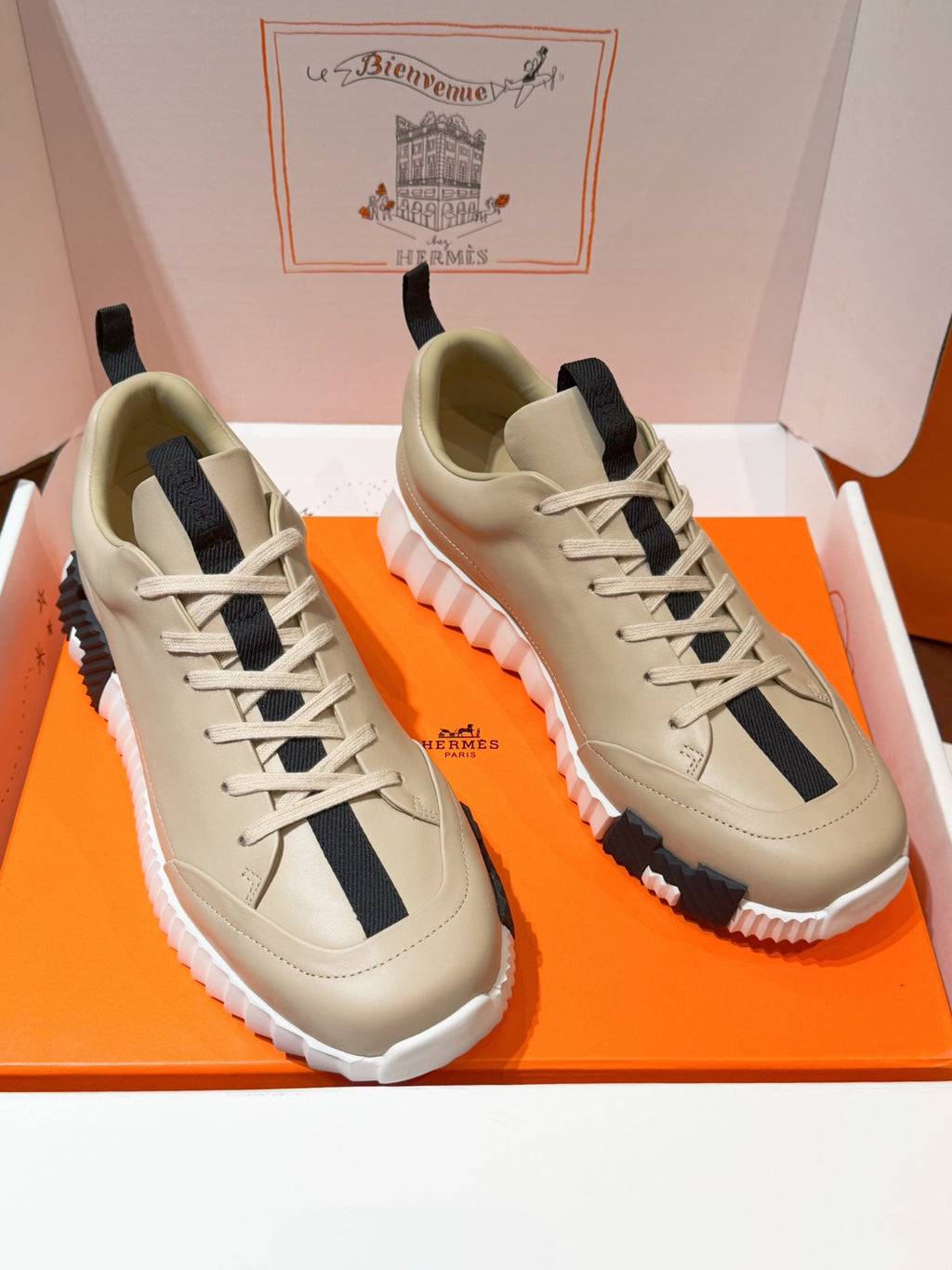 Hermes Sneaker