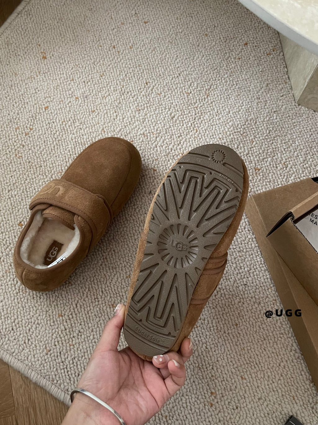 Ugg Slipper