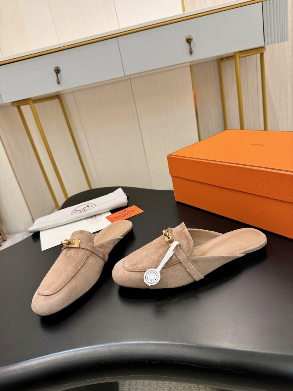 Hermes Slipper