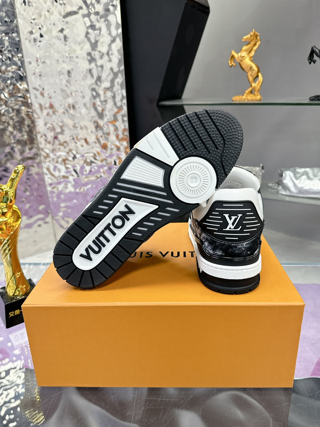 Louis Vuitton LV Trainer