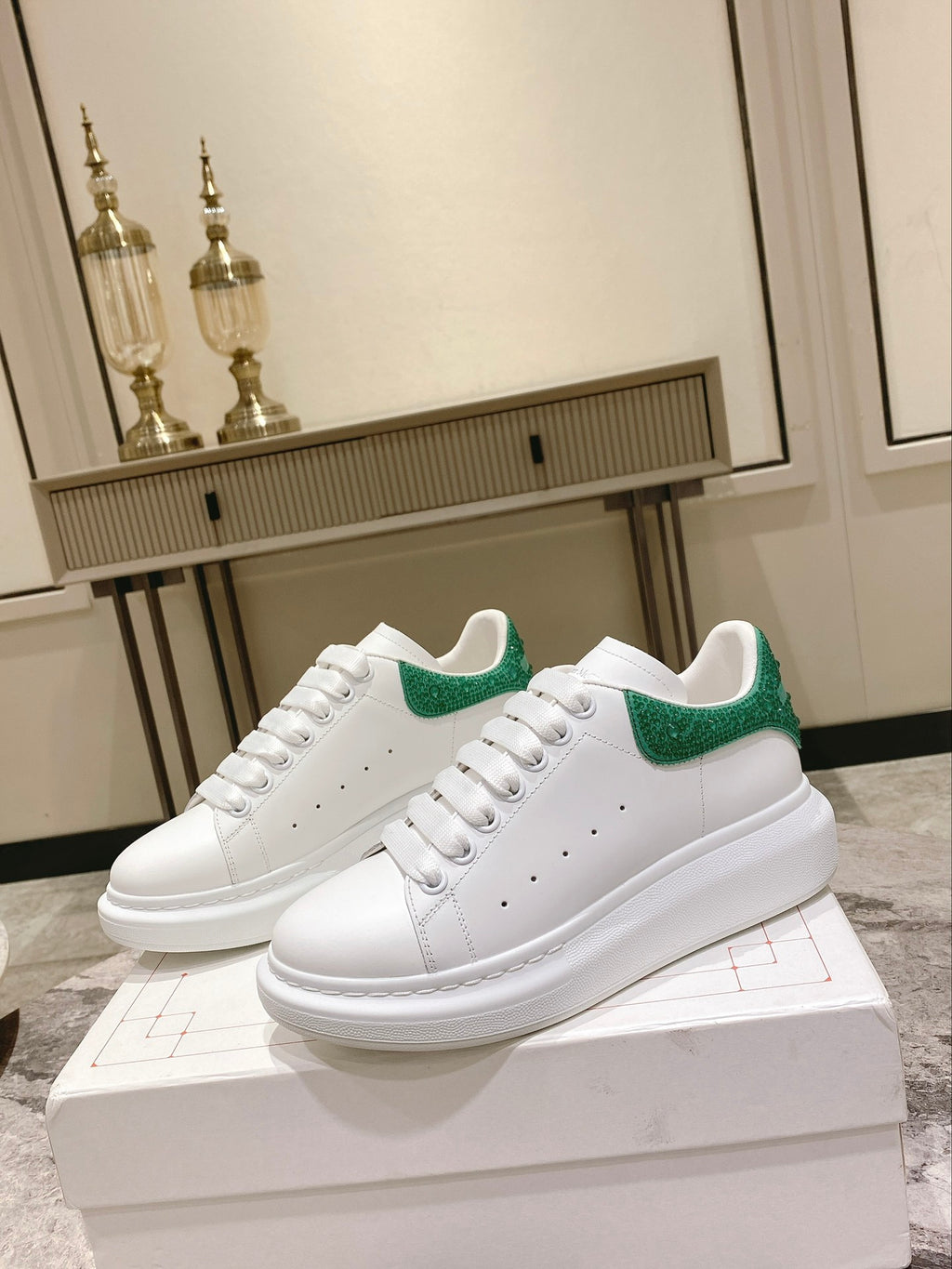 Alexander McQueen Sneaker
